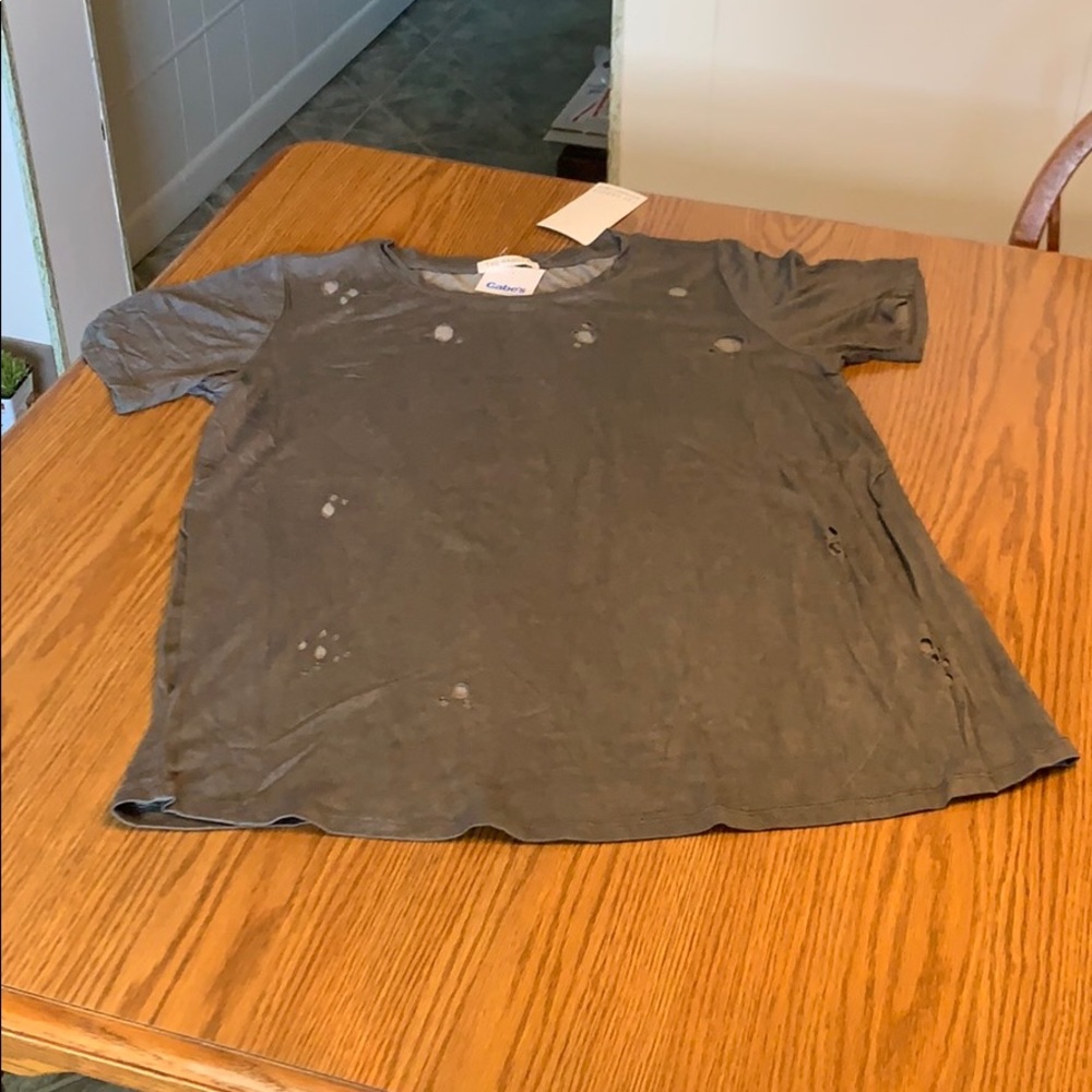 The Hanger Destruction Tee, size juniors M.  GRAY.